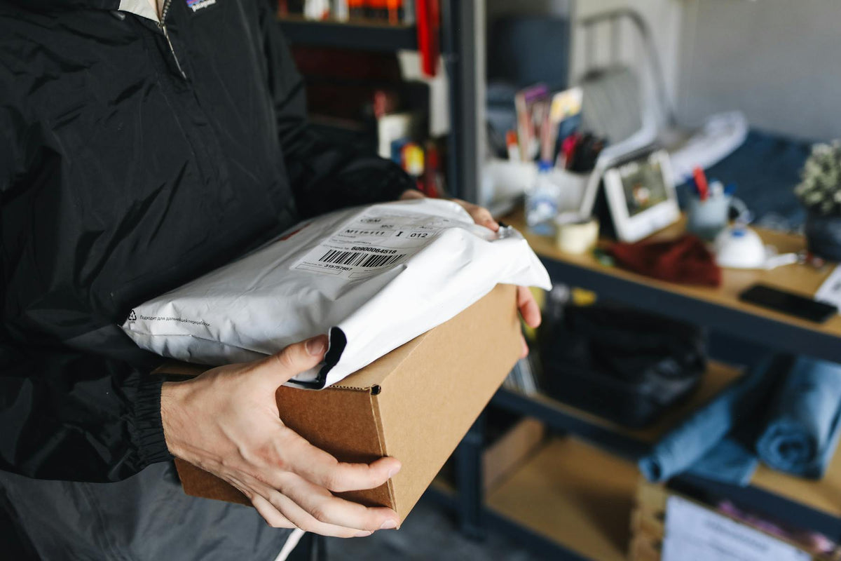 What Is a Mailer Box? A Complete Guide for Ecommerce Brands